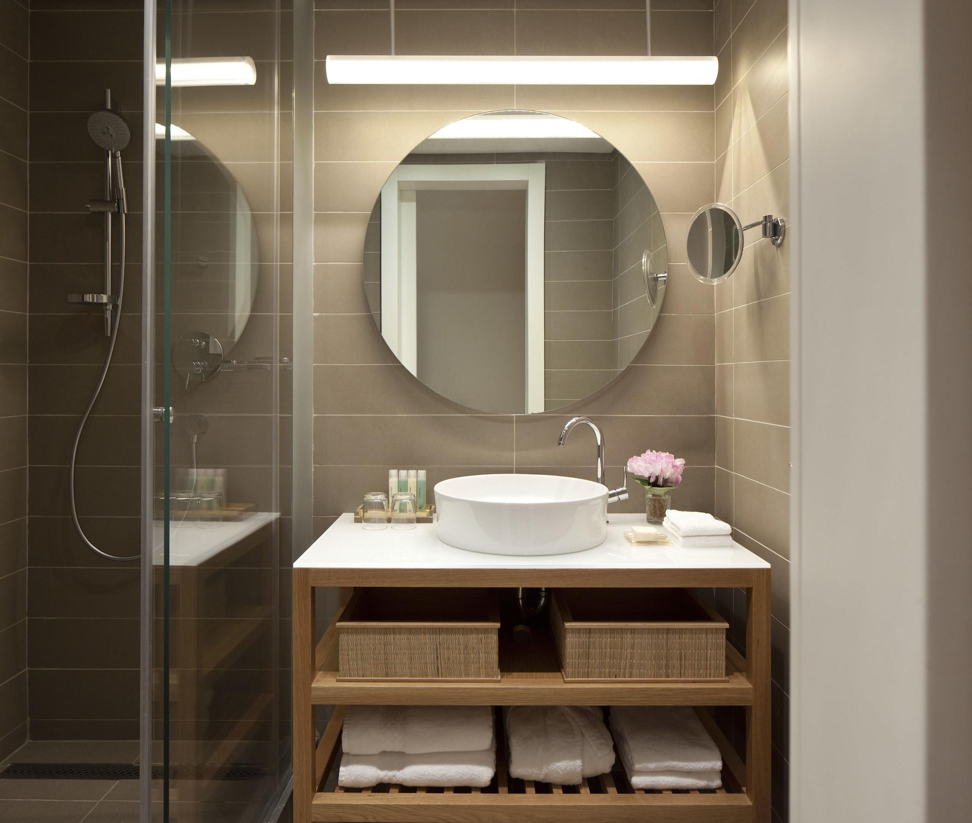 Mendeli Street Hotel By Prima Hotels - 18 Years Plus Тел Авив Екстериор снимка