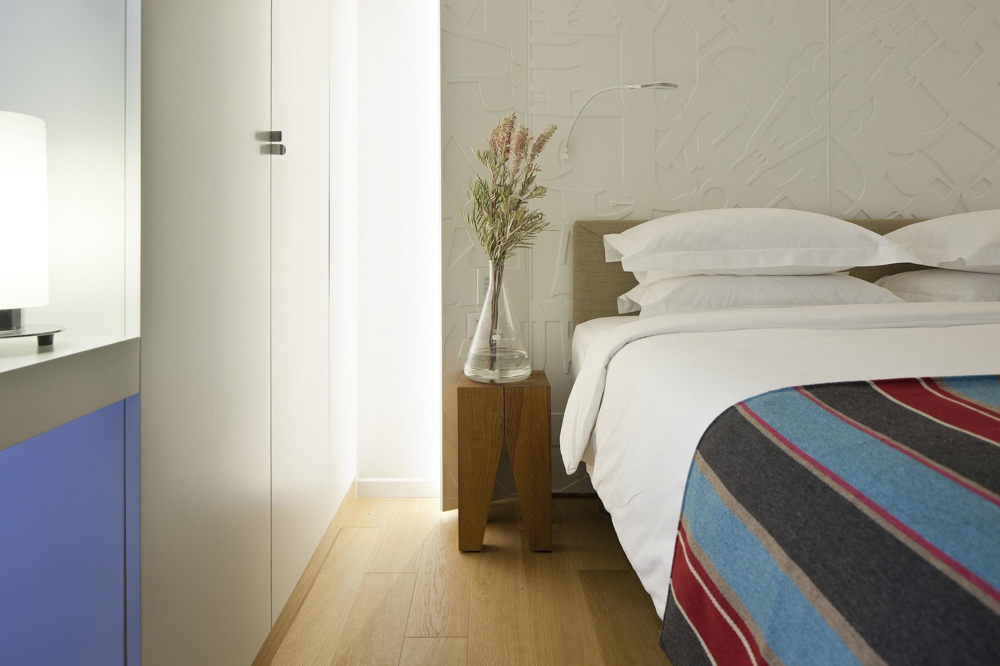 Mendeli Street Hotel By Prima Hotels - 18 Years Plus Тел Авив Екстериор снимка