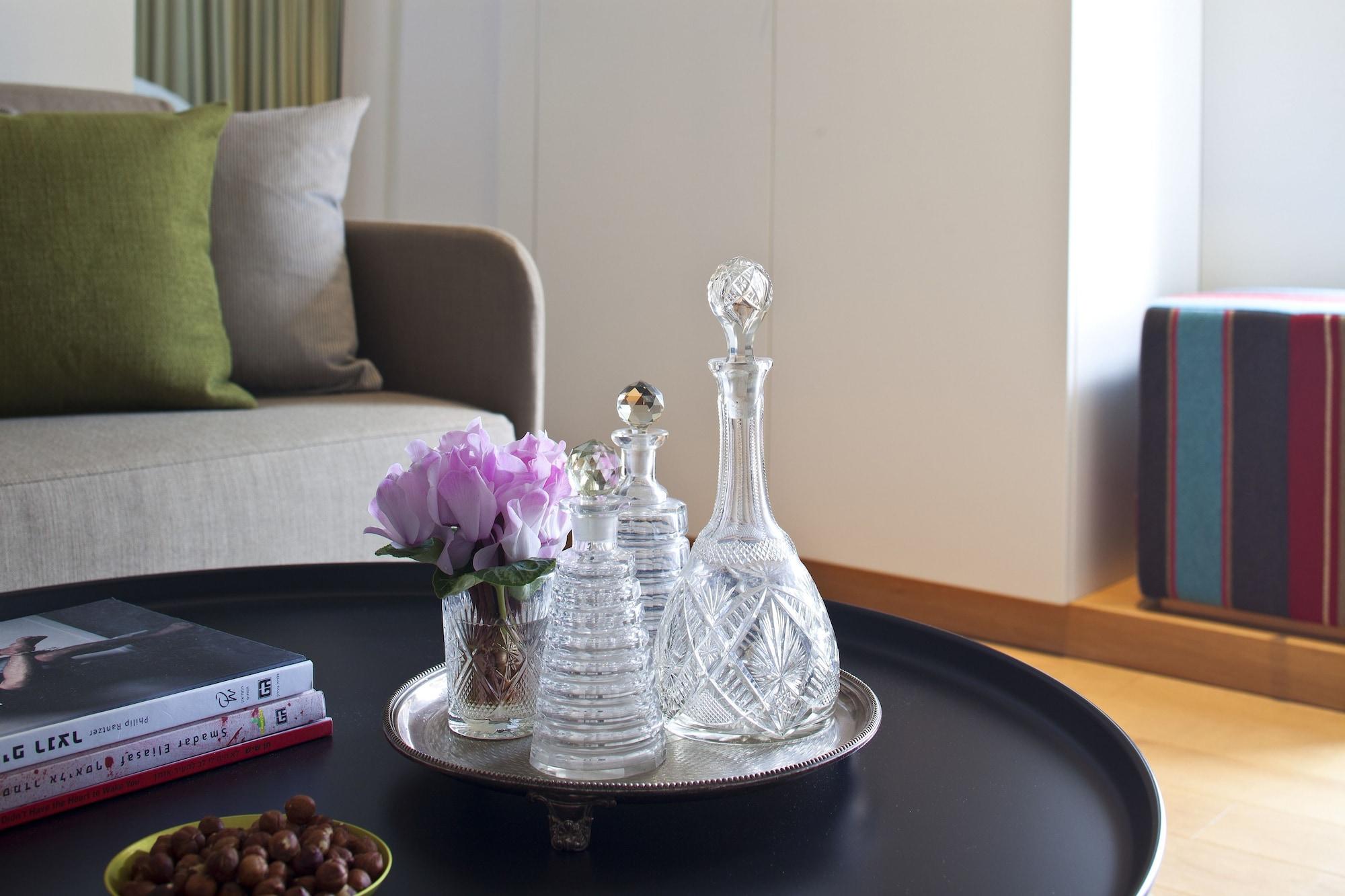 Mendeli Street Hotel By Prima Hotels - 18 Years Plus Тел Авив Екстериор снимка