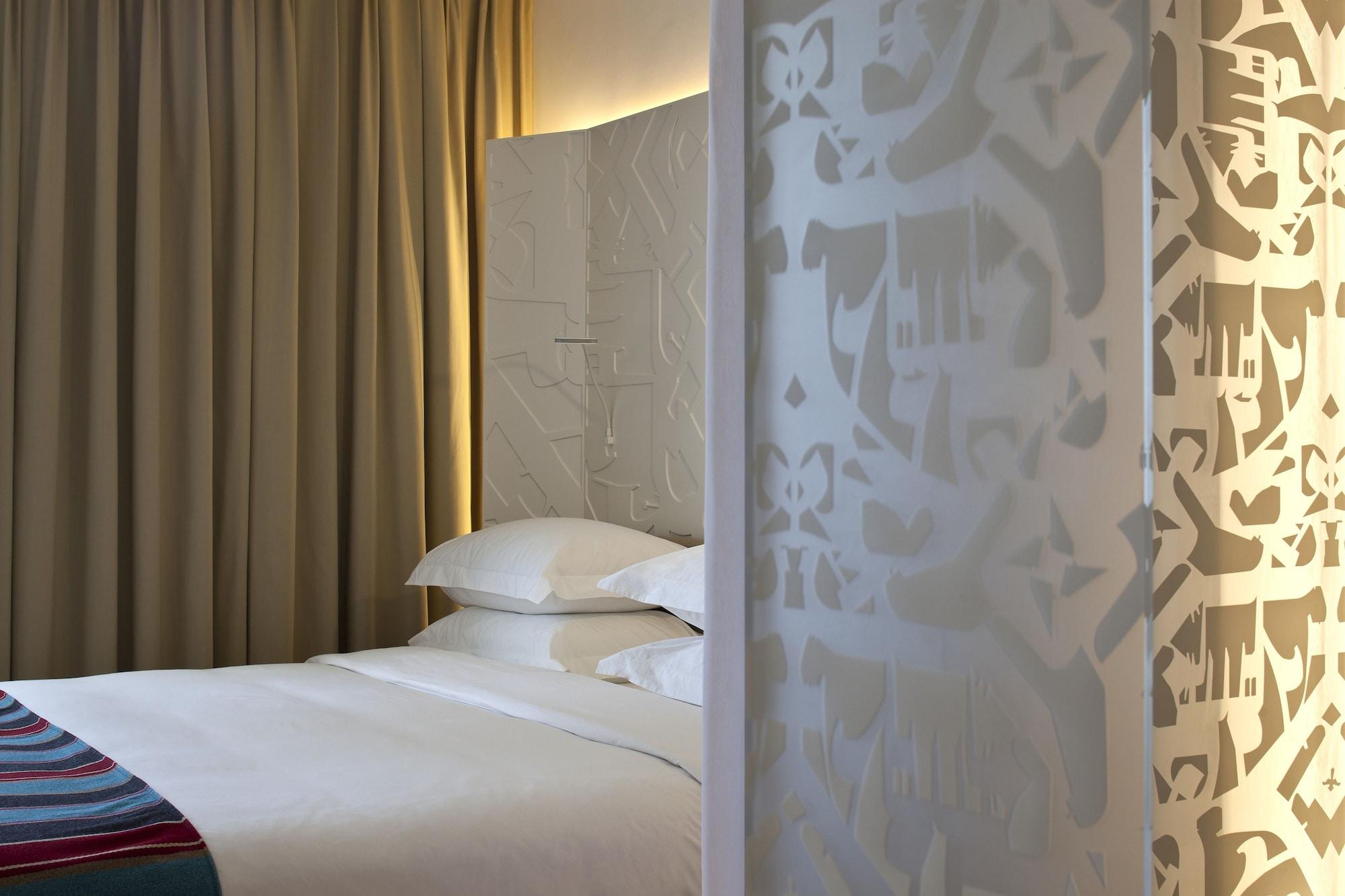 Mendeli Street Hotel By Prima Hotels - 18 Years Plus Тел Авив Екстериор снимка