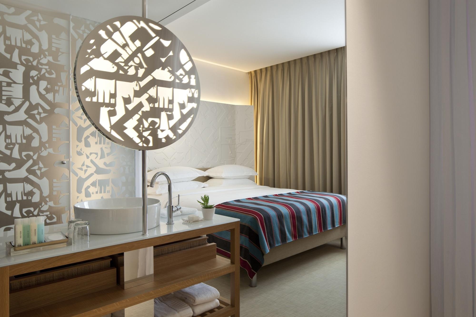 Mendeli Street Hotel By Prima Hotels - 18 Years Plus Тел Авив Екстериор снимка