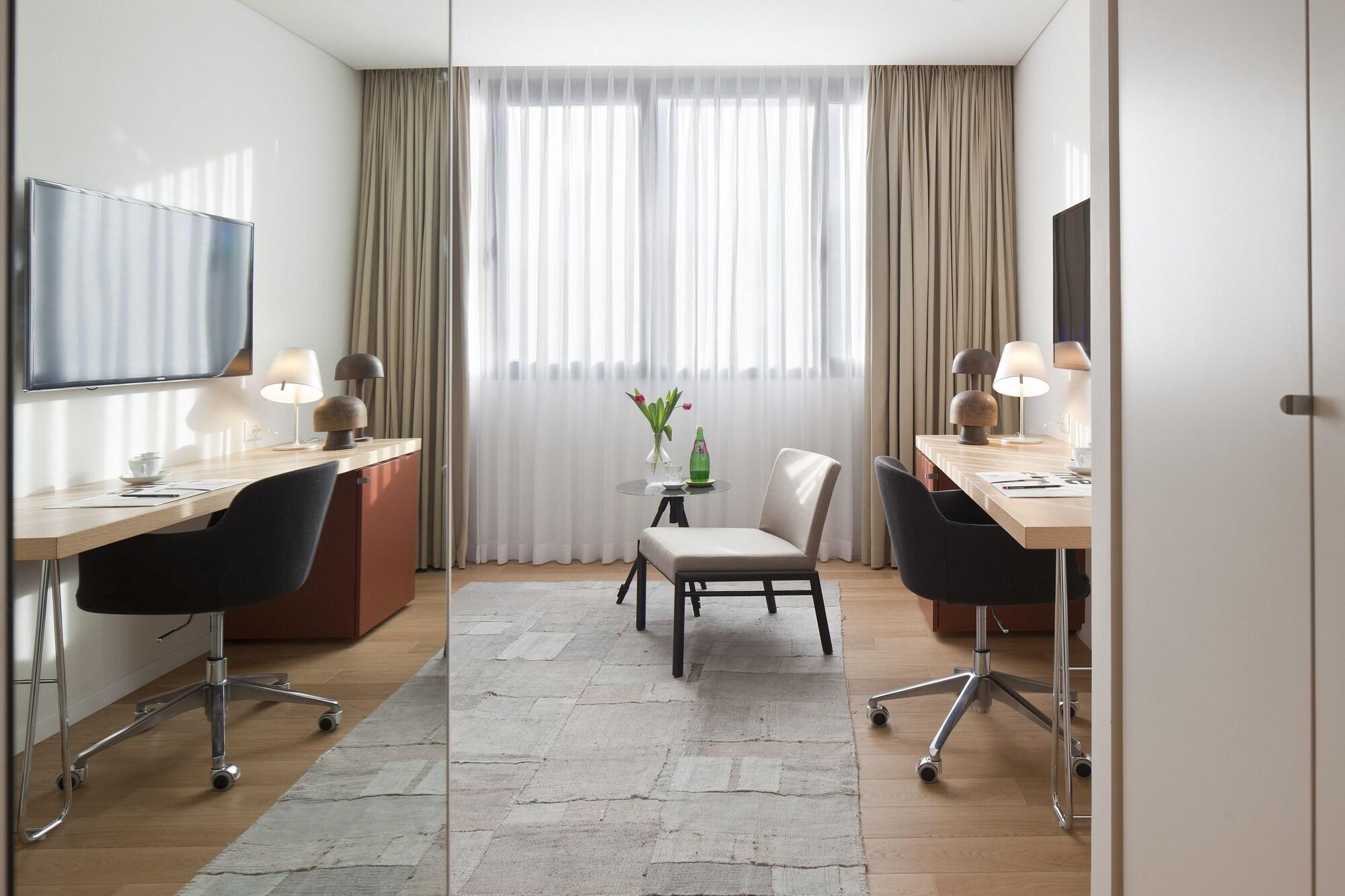 Mendeli Street Hotel By Prima Hotels - 18 Years Plus Тел Авив Екстериор снимка