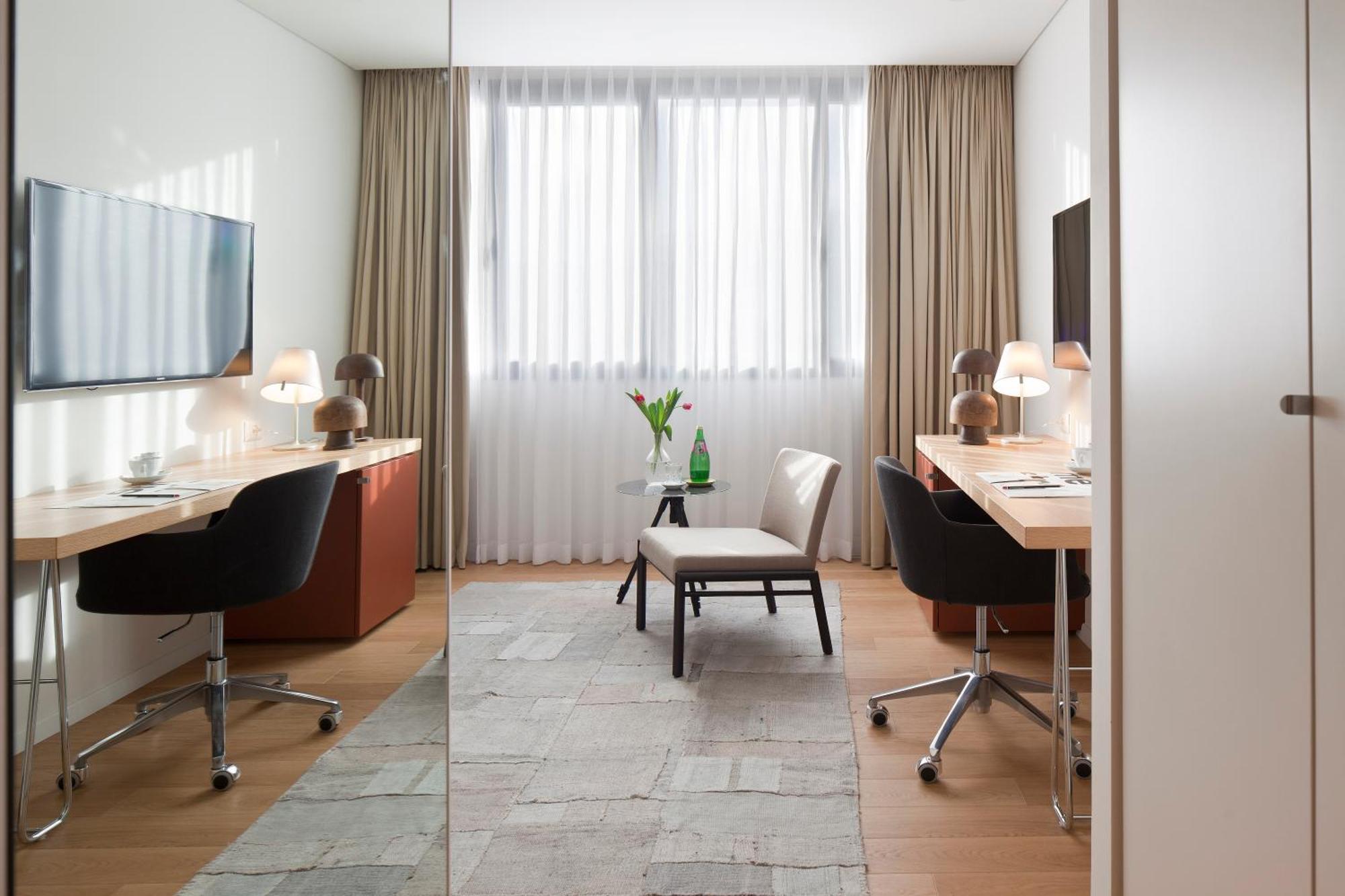 Mendeli Street Hotel By Prima Hotels - 18 Years Plus Тел Авив Екстериор снимка