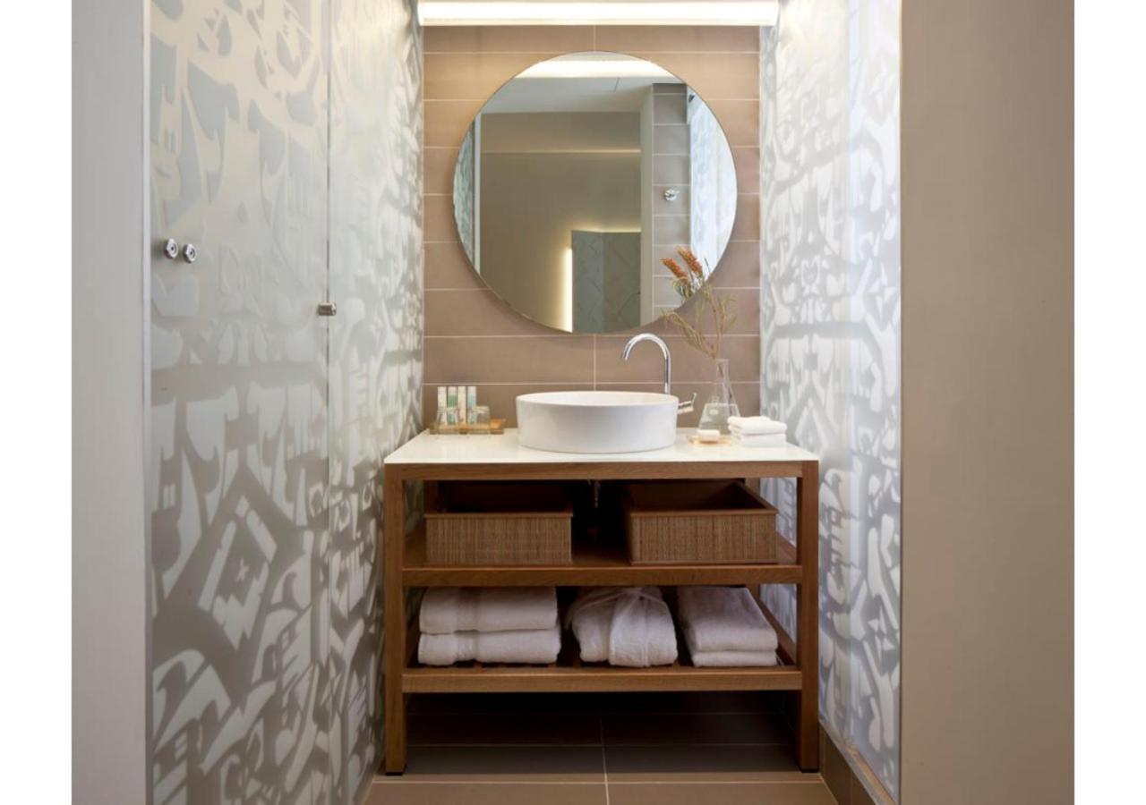 Mendeli Street Hotel By Prima Hotels - 18 Years Plus Тел Авив Екстериор снимка
